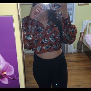 🌼F21 Floral Tie Back Top